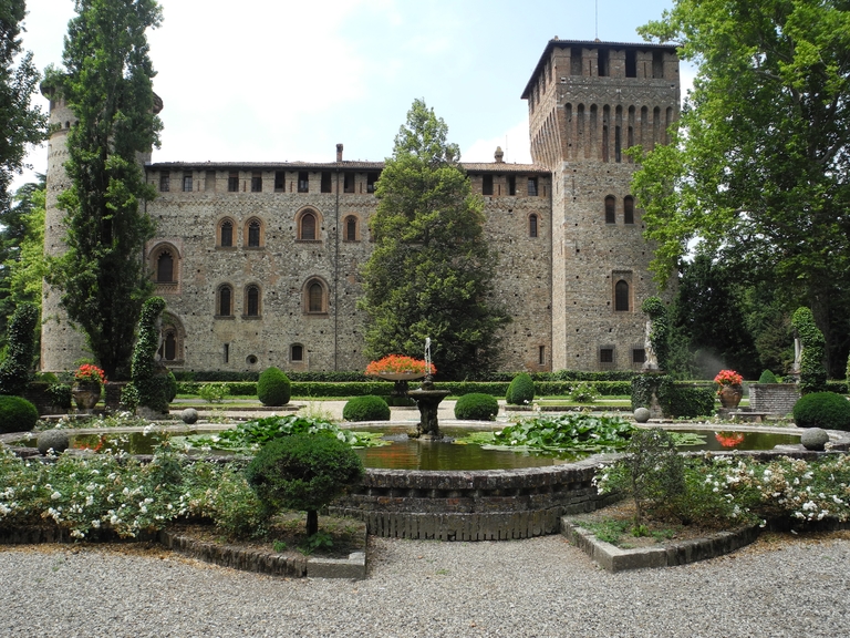 Castello di Grazzano Visconti
